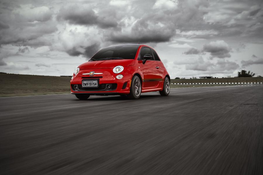  Fiat 500 Abarth (312) 2014 года  (BR) (фото 29 из 30)